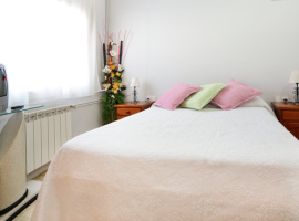 Rafael Casanova apartment
